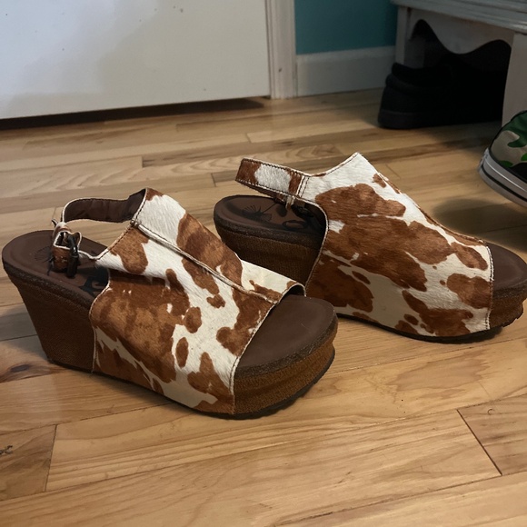 Wedges - Picture 1 of 3